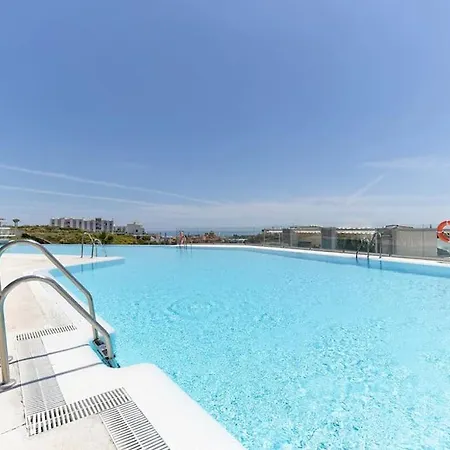Stunning Three Bedroom Townhouse With Great Views! Apartamento