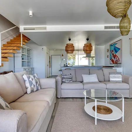 Apartmán Stunning Three Bedroom Townhouse With Great Views!